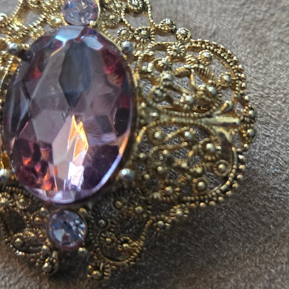 Vintage Czech Gold Tone Filigree Faux‎ Amethyst Brooch / Pendant Victorian Style